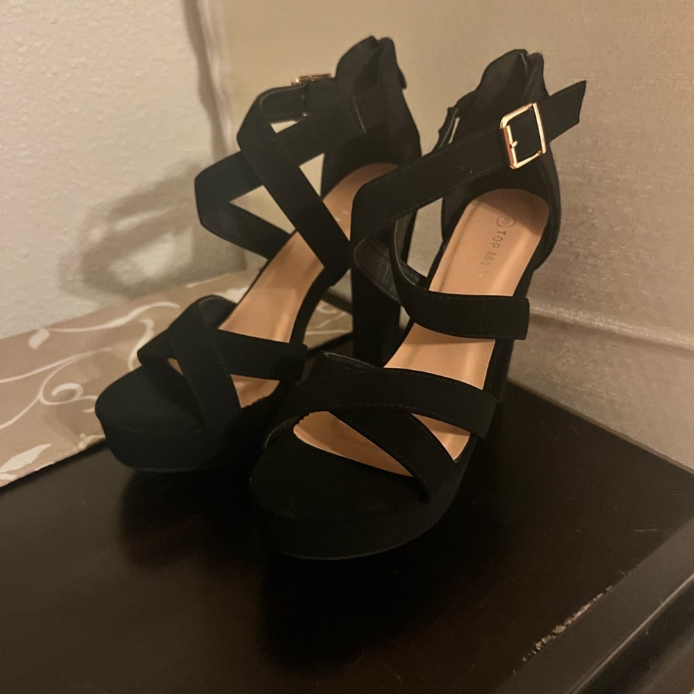 Top Moda Black Strapy Heels